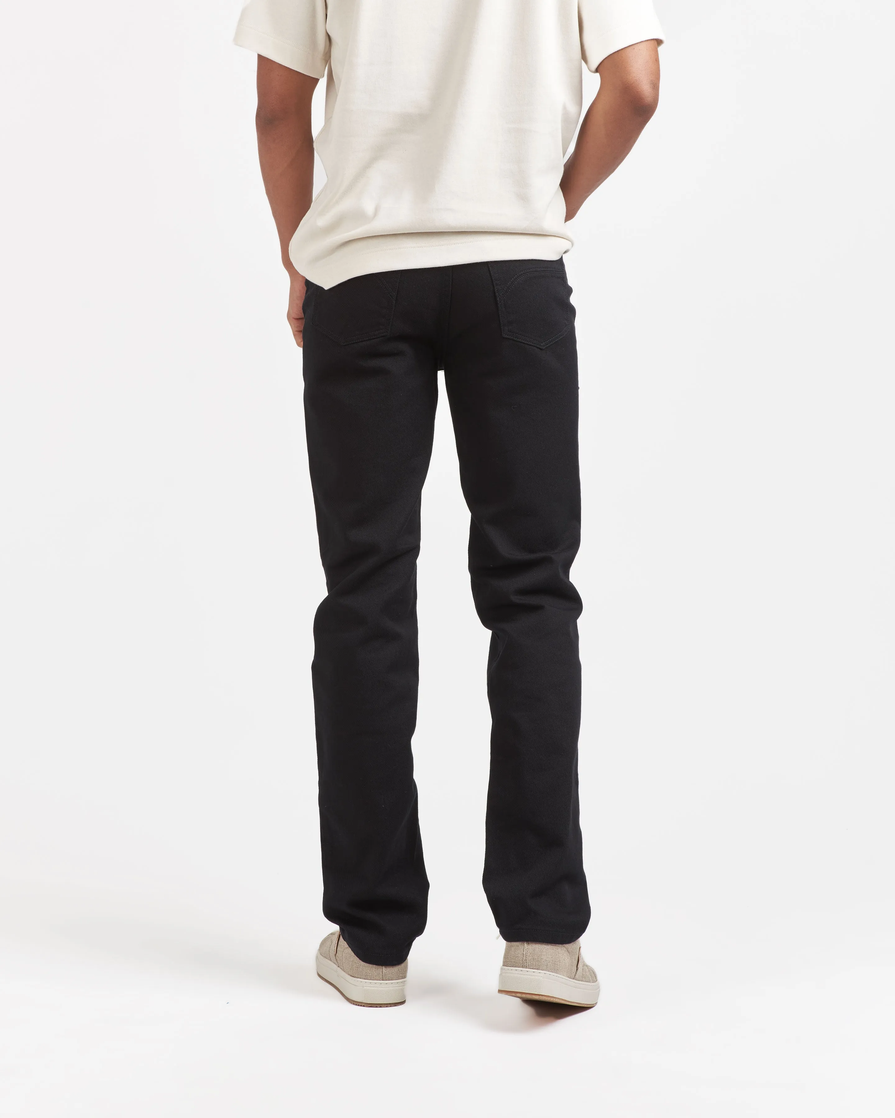 Black straight men's jeans