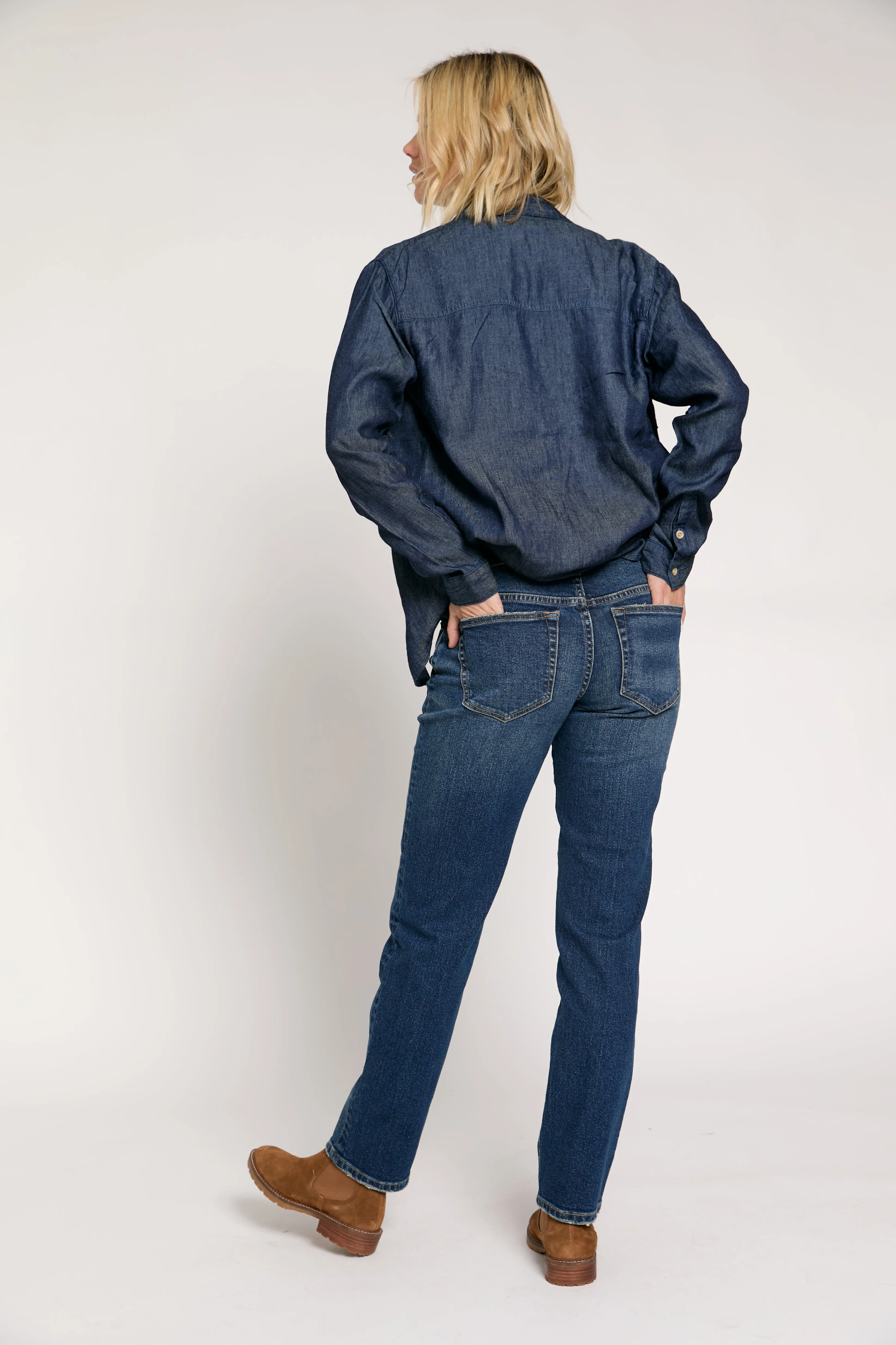 Chester Low Rise Slim Straight Dark Aged Vintage