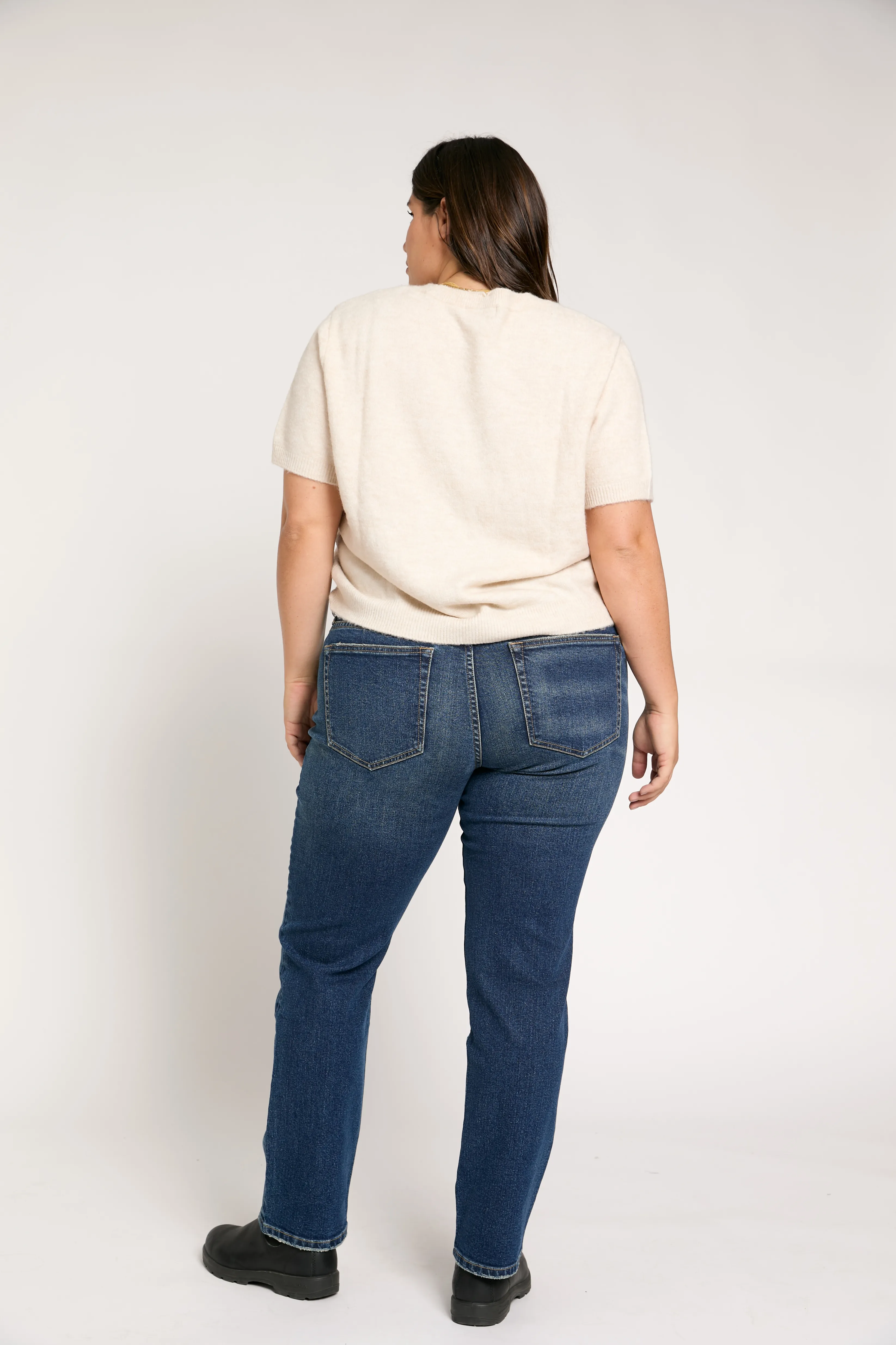 Chester Low Rise Slim Straight Dark Aged Vintage