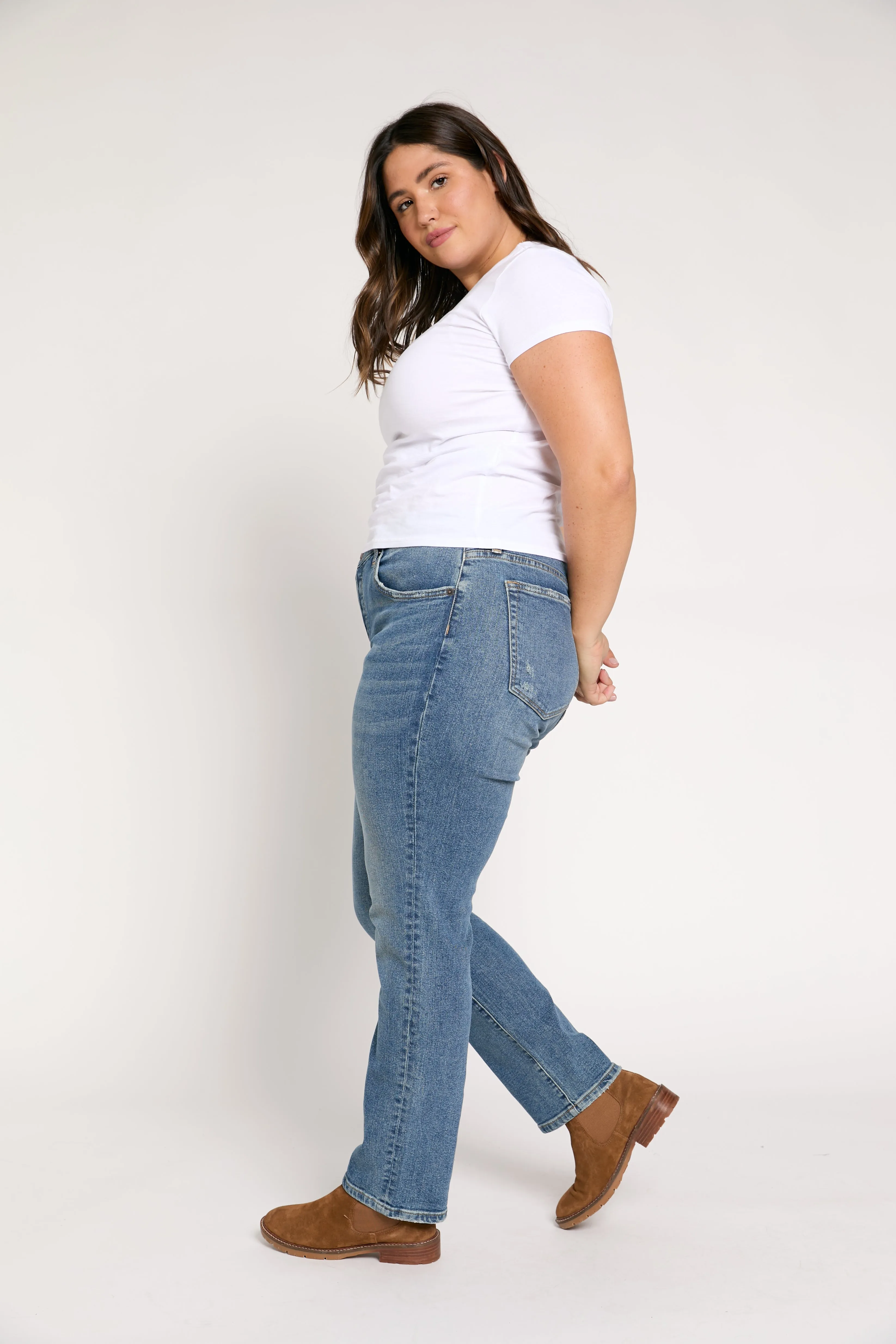 Chester Low Rise Slim Straight Vintage Worn