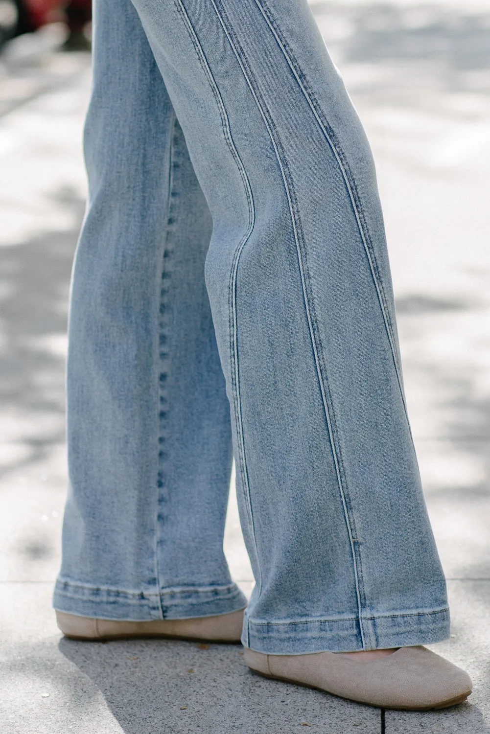 Ciara High Rise Retro Wide Leg Jeans