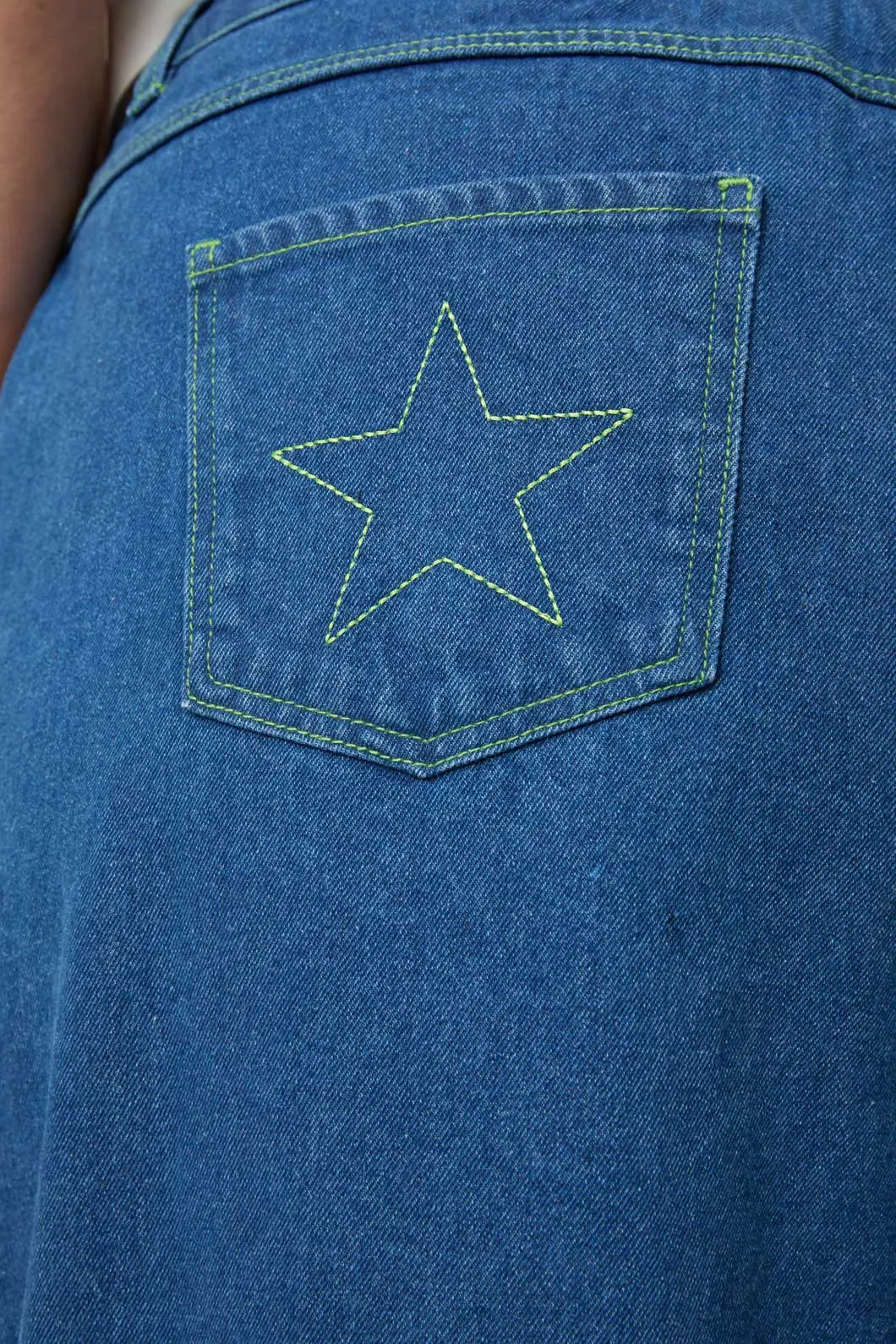 Curve Bandit Denim Jeans