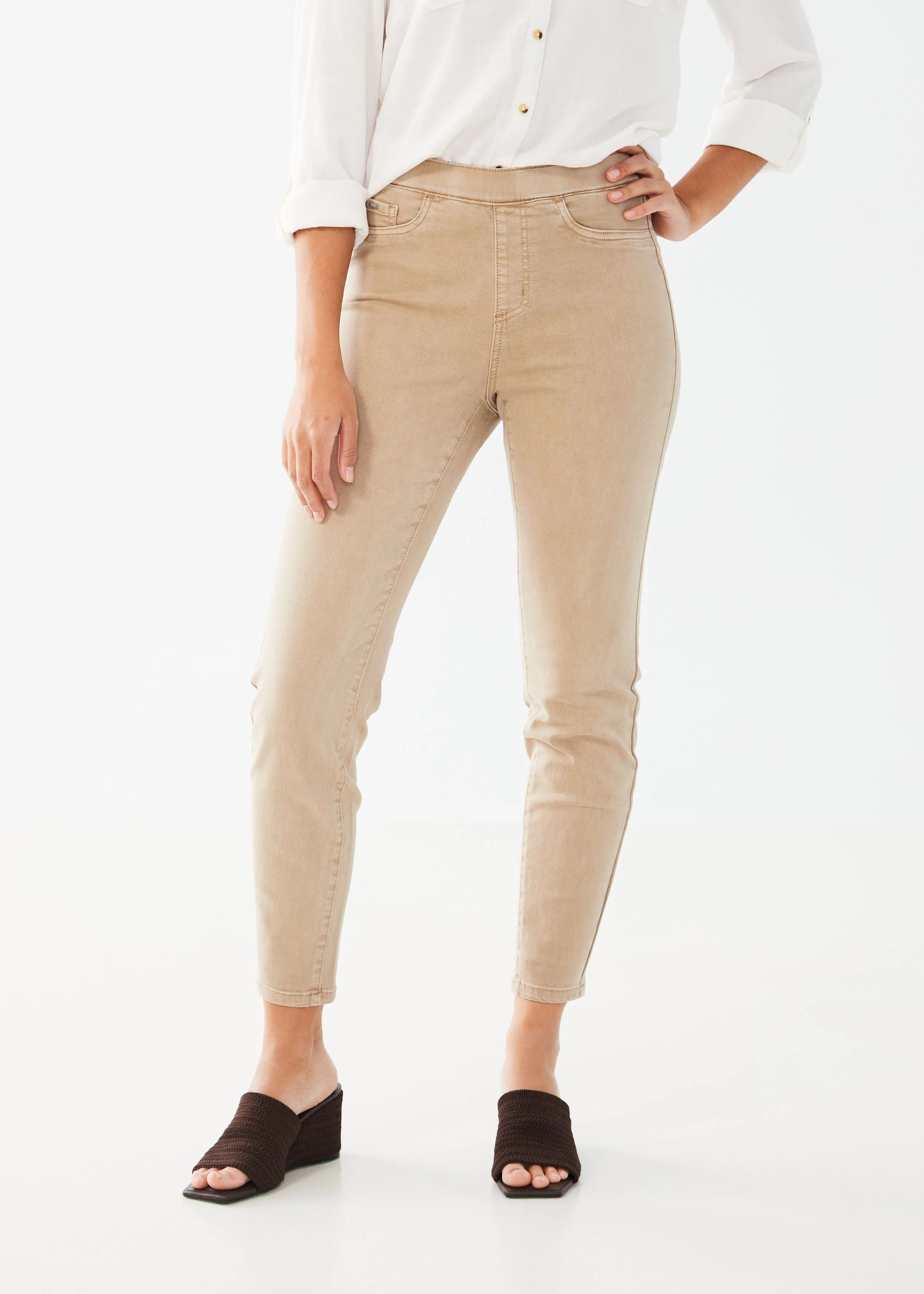 Euro Twill, Pull-On Slim Ankle Denim