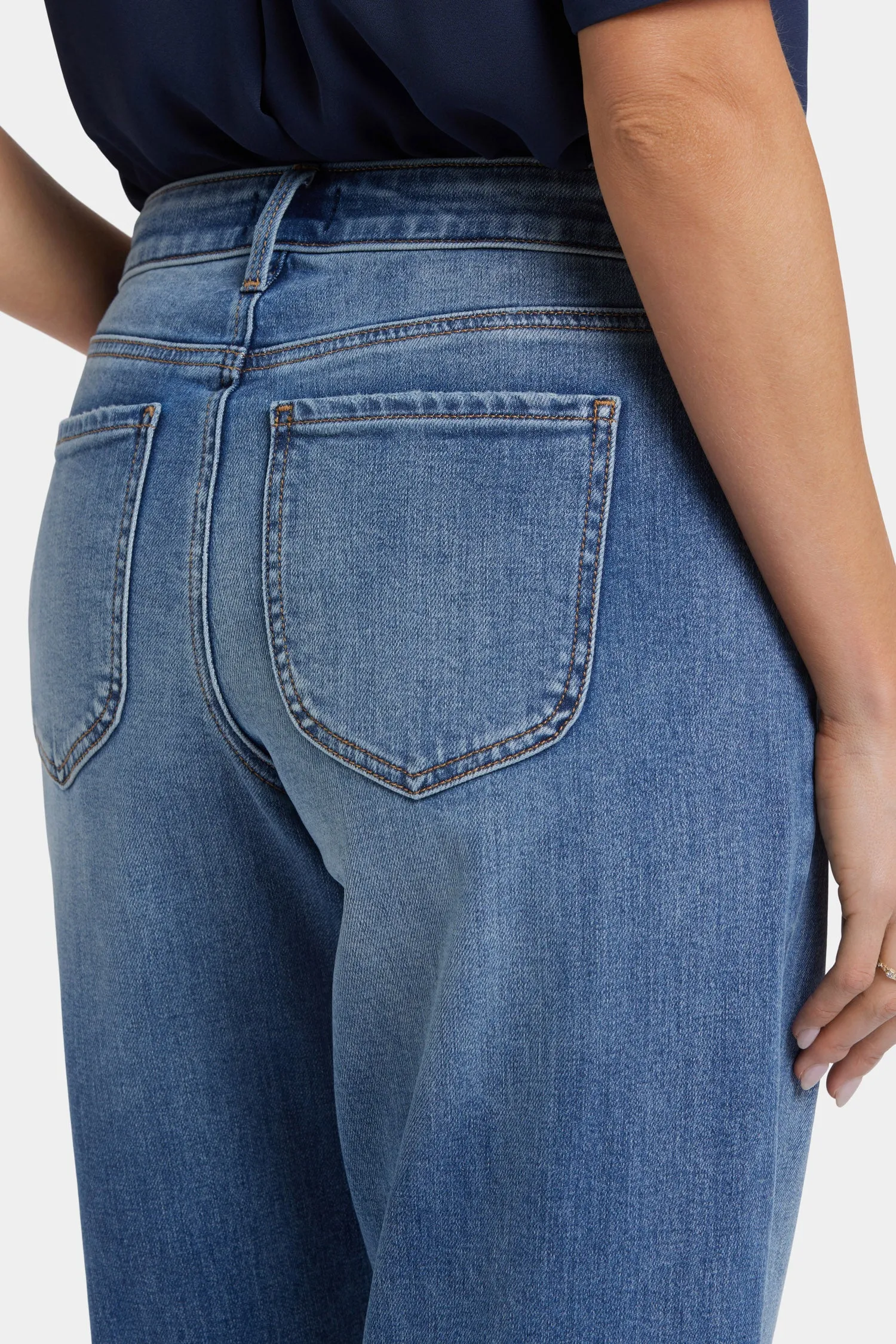 Jemma Barrel Jeans - Barcelona Breeze