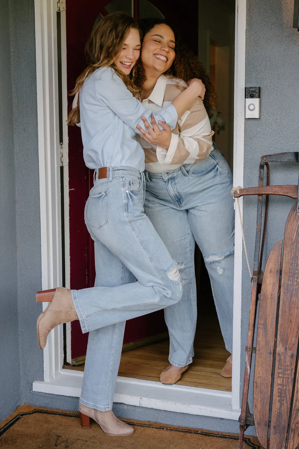 Laurel High Rise Rigid Magic 90's Straight Jeans - PLUS