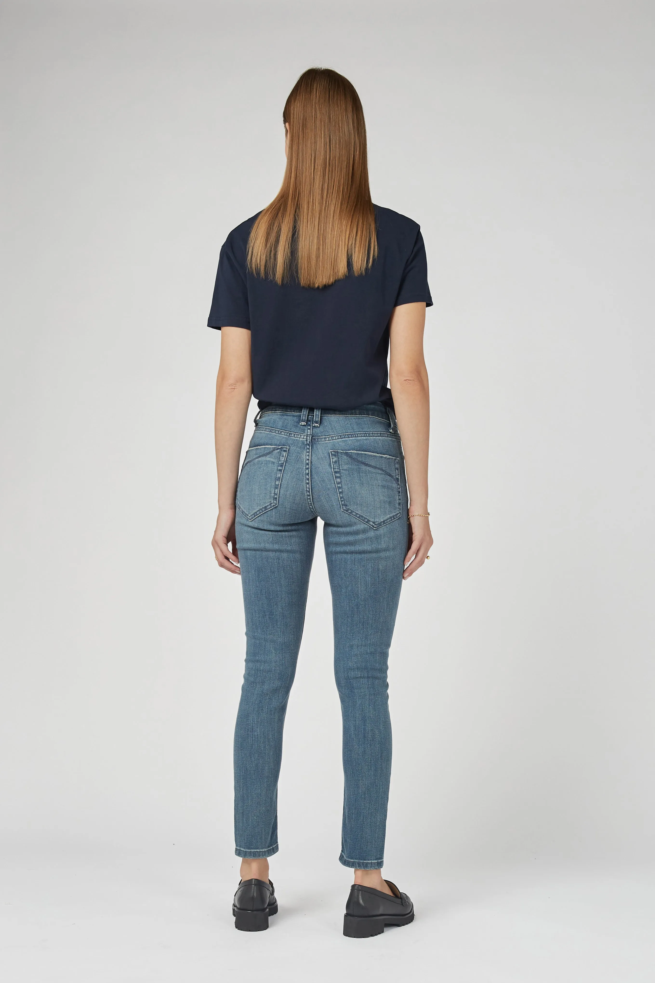 Lauren Mid Rise Classic Jeans