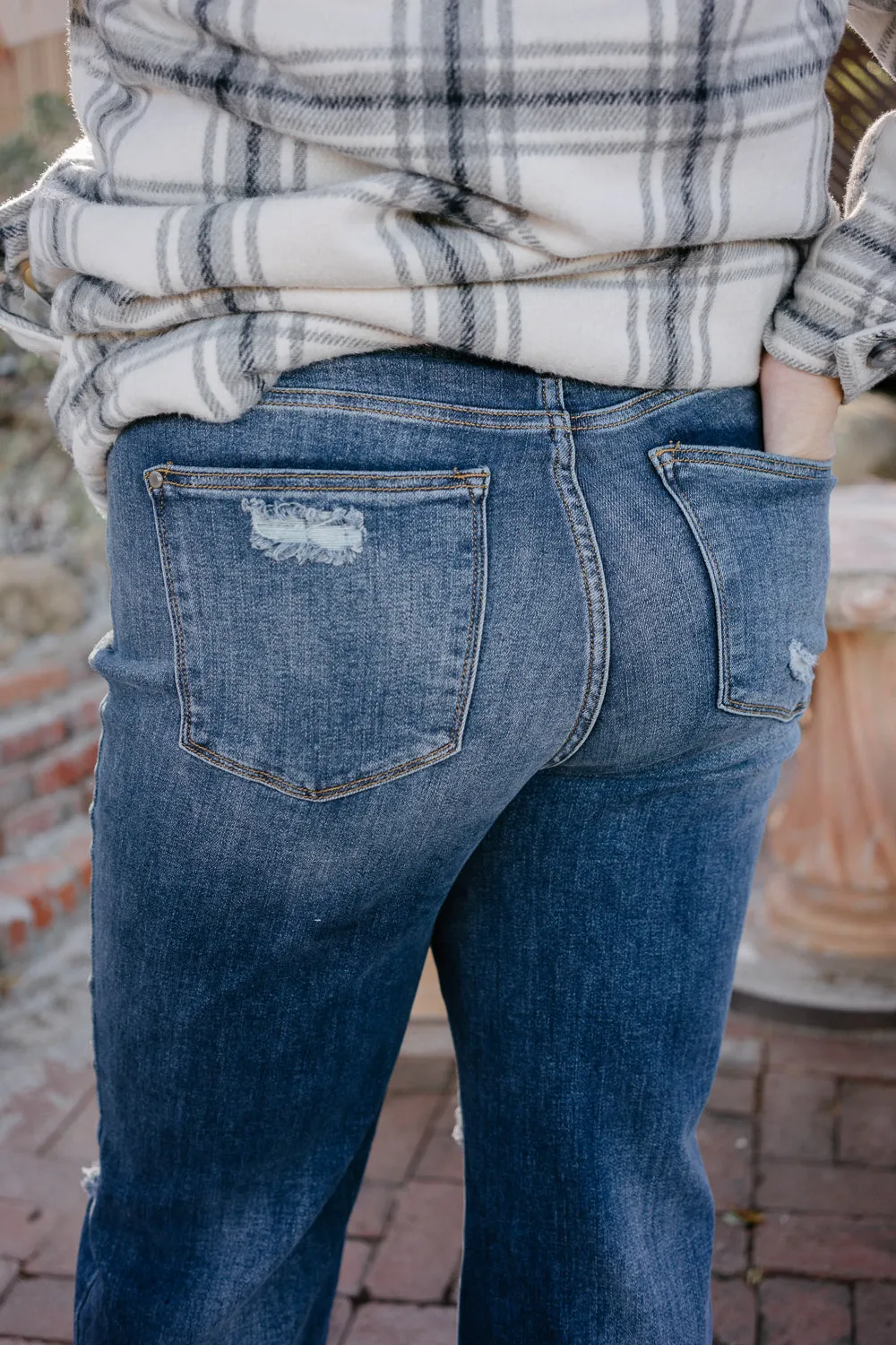 Maddie High Rise 90's Distressed Knee Straight Fit - PLUS
