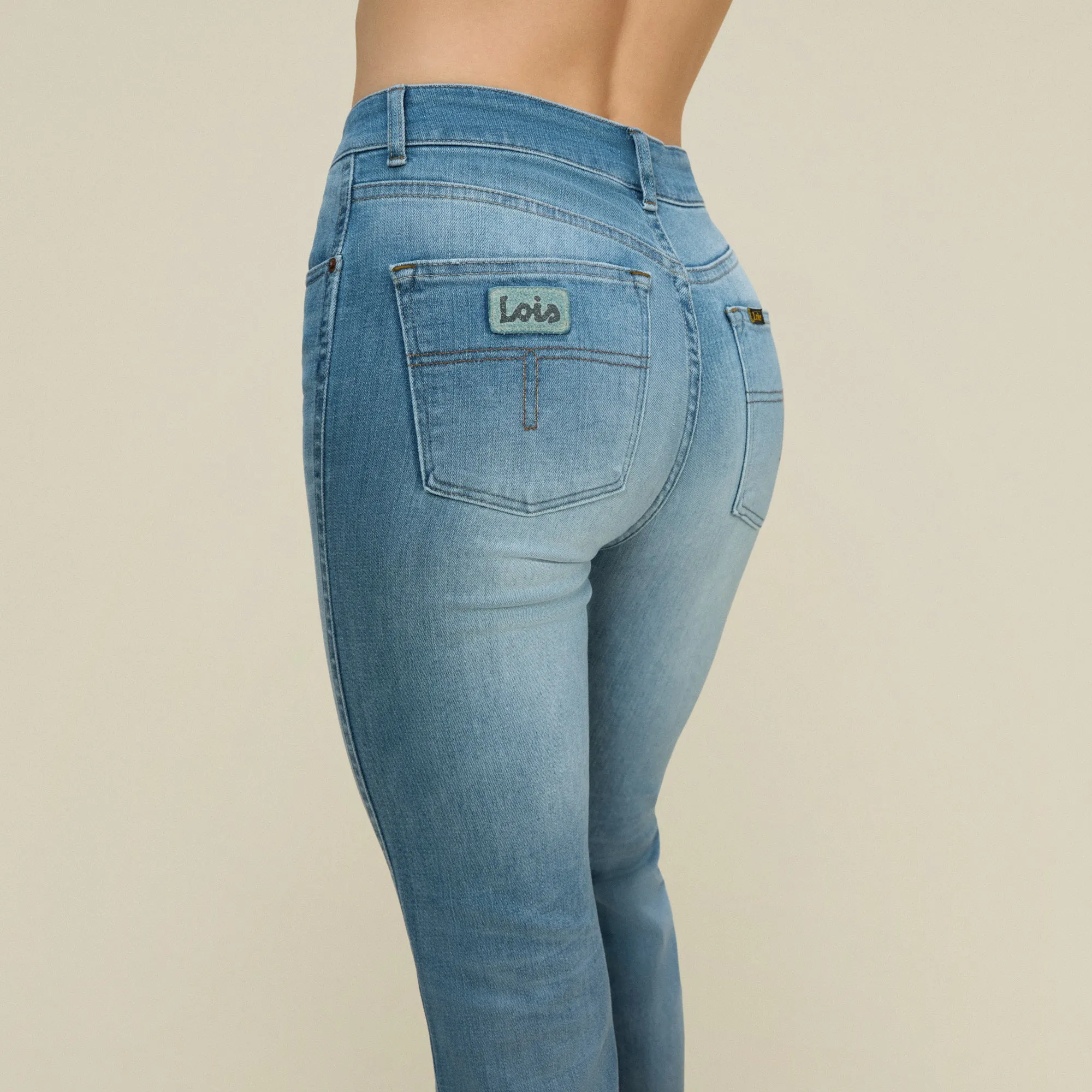 Malena L Caspar Sin Damage - High Rise Straight Fit