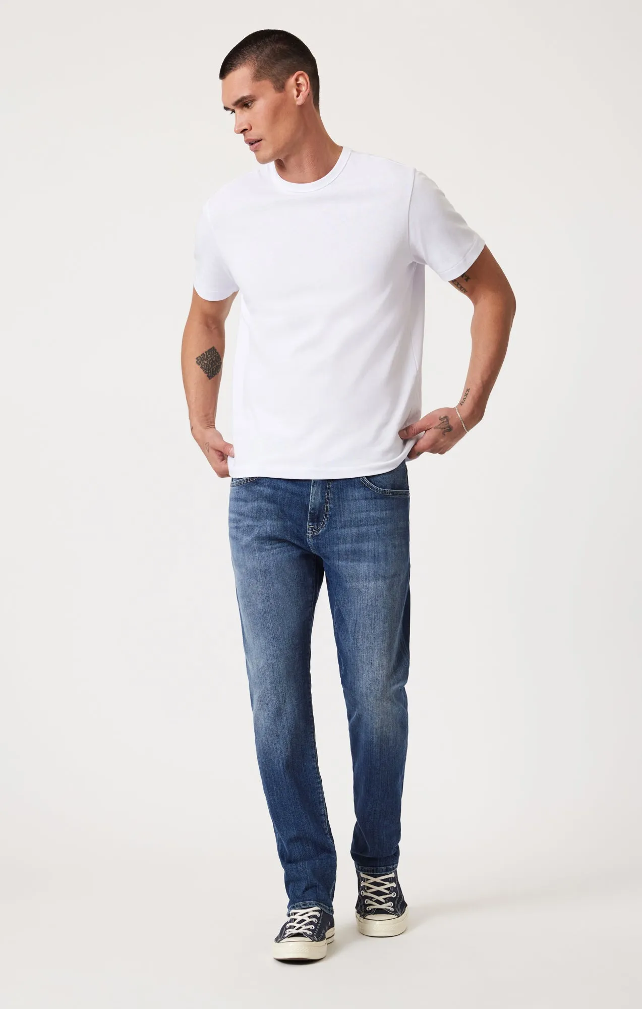 MARCUS SLIM STRAIGHT LEG IN DARK BRUSHED WILLIAMSBURG