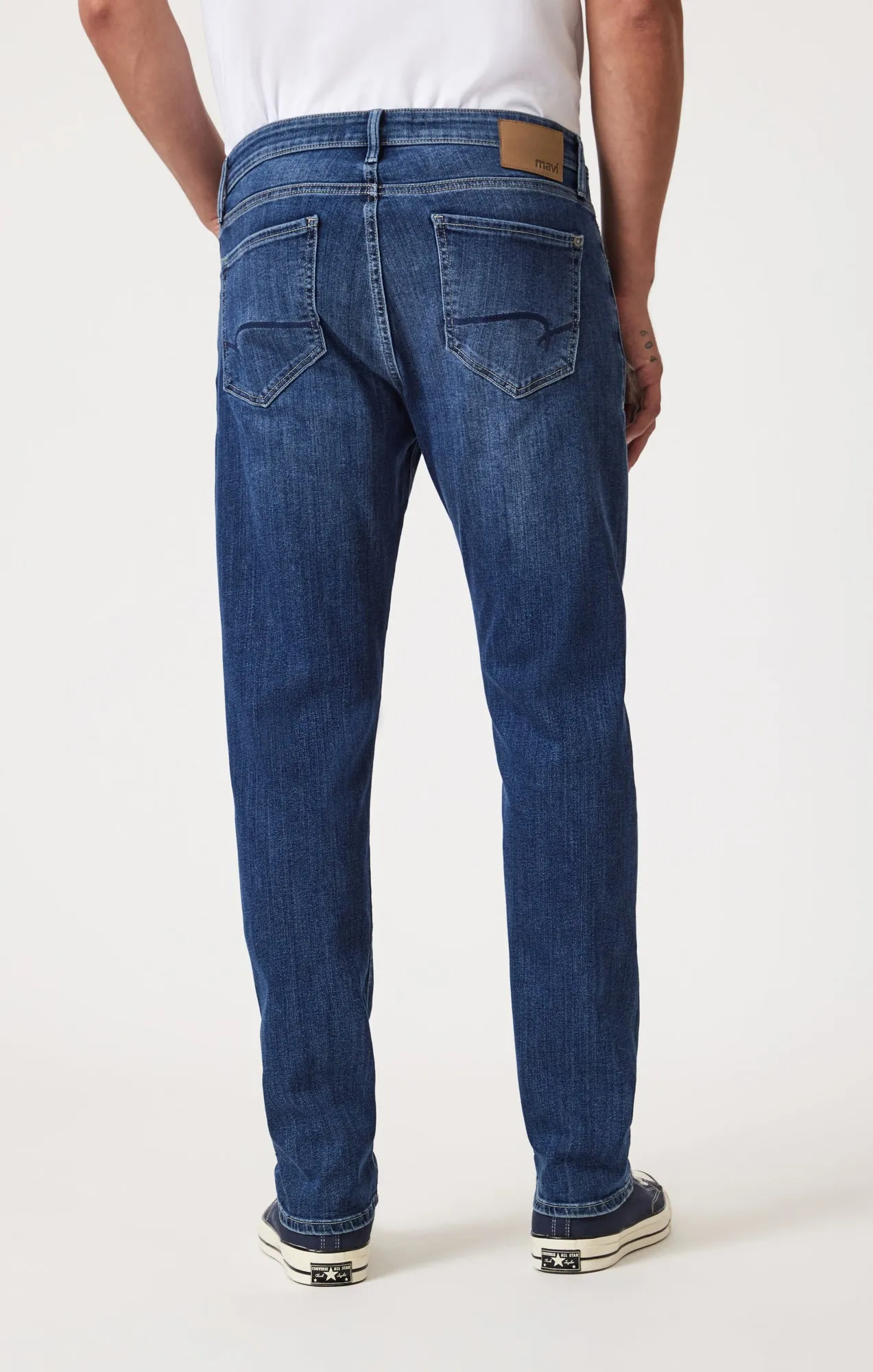 MARCUS SLIM STRAIGHT LEG IN DARK BRUSHED WILLIAMSBURG