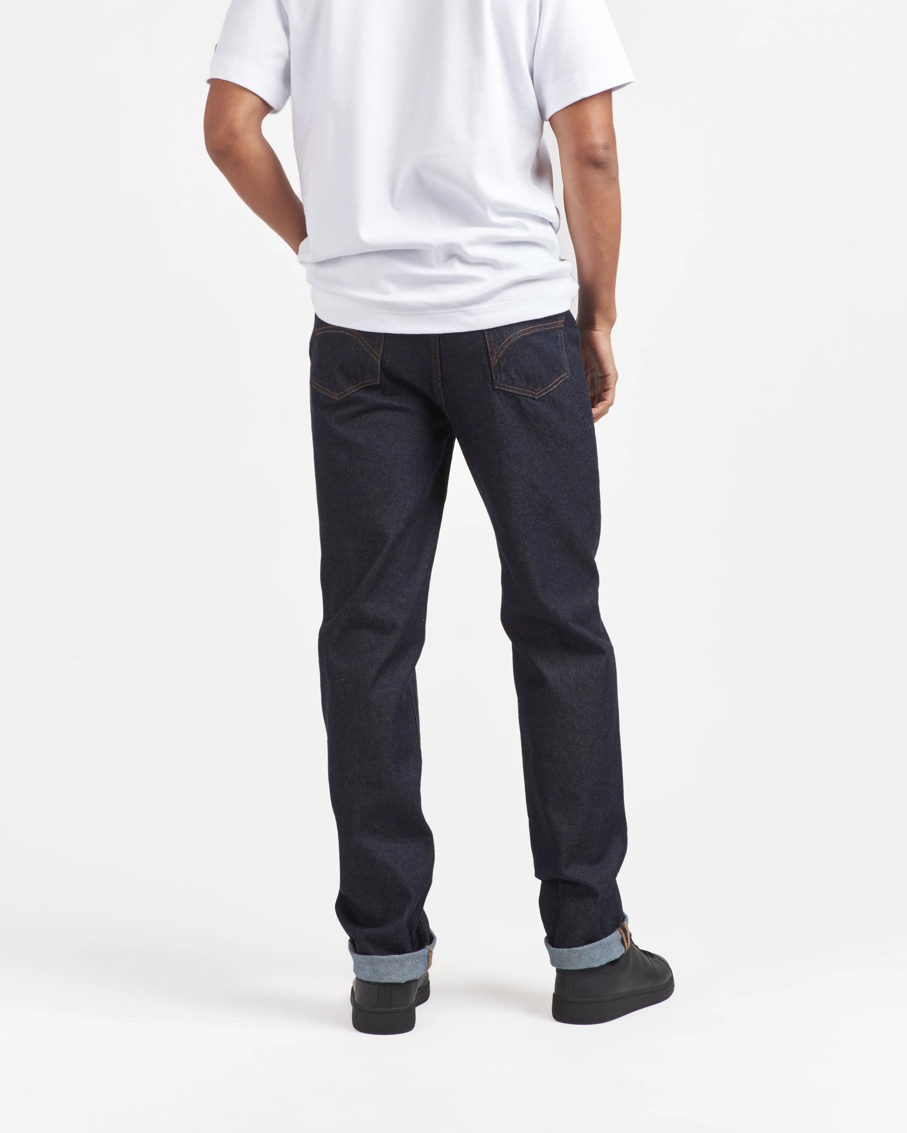 Men's raw high-waisted straight jeans