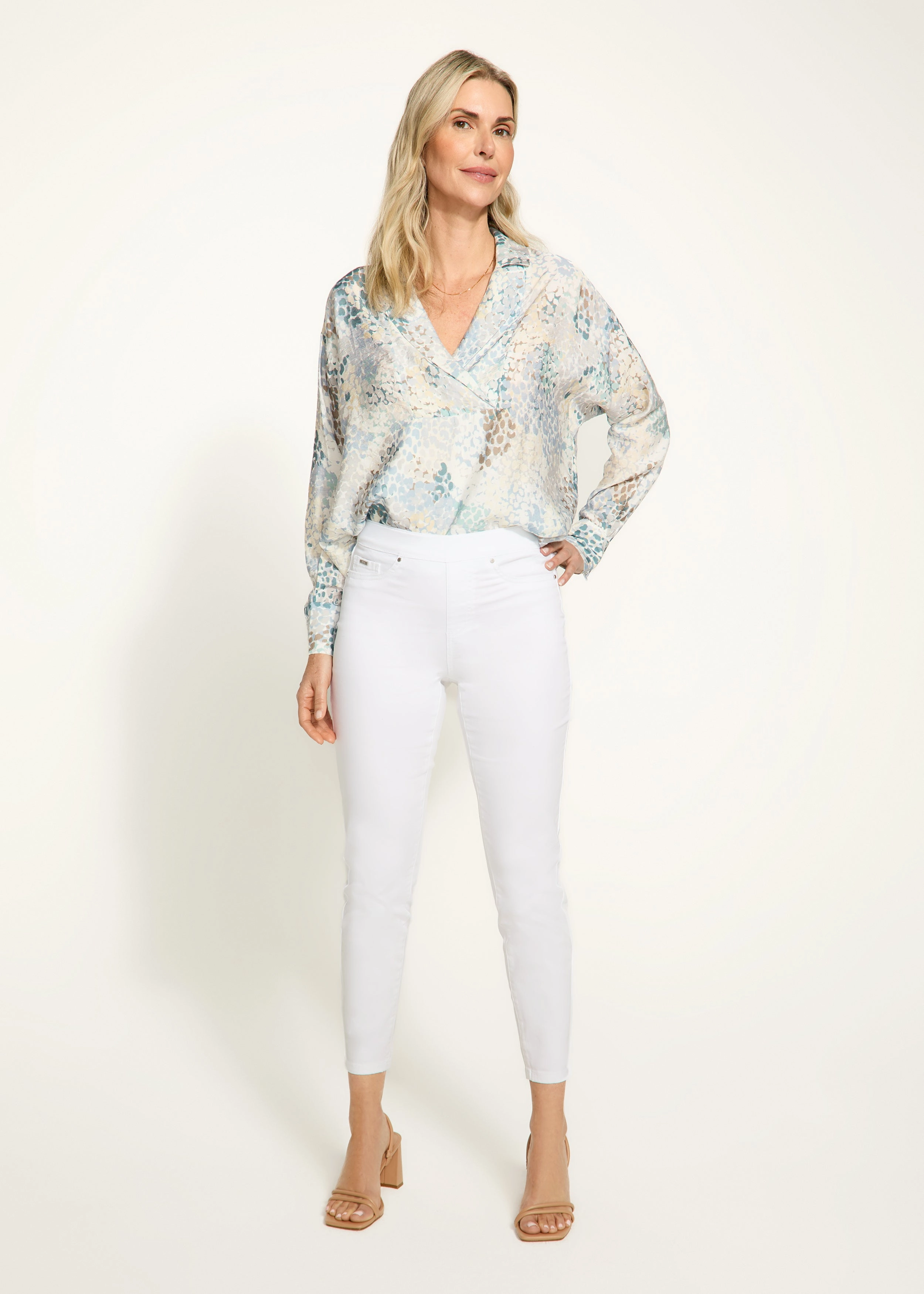 Pull-On Slim Ankle Denim, White