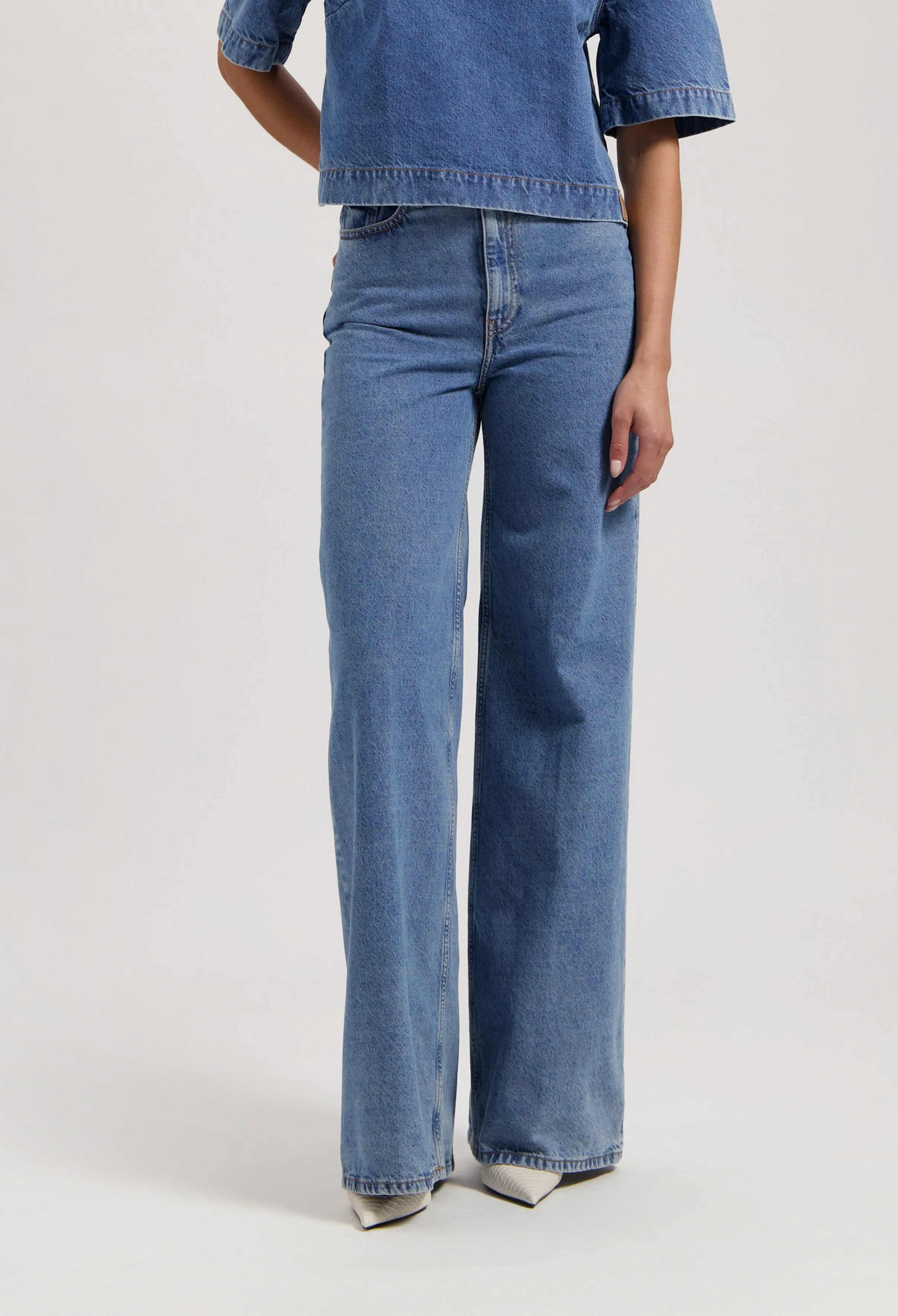 Sara High Loose - Stone Vintage