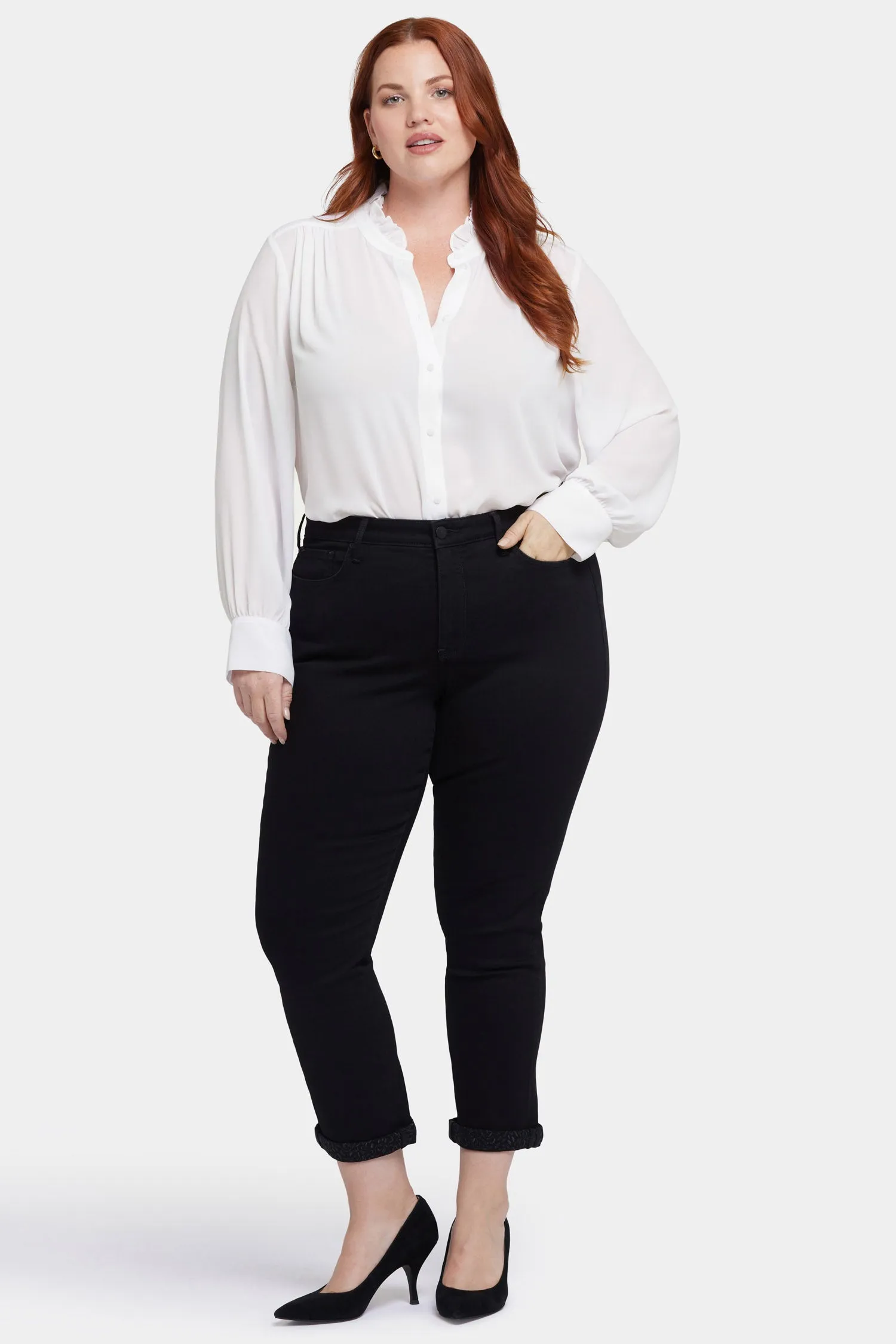 Sheri Slim Ankle Jeans In Plus Size - Black Rinse