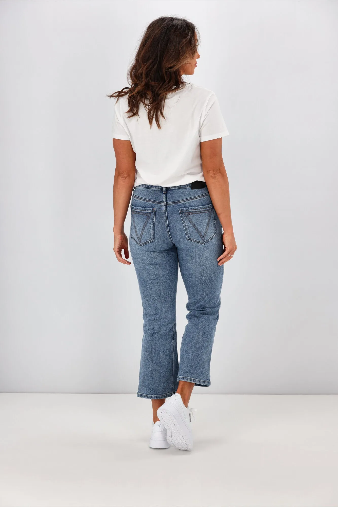 Shine On Label Myles Cropped Flare Vintage Blue