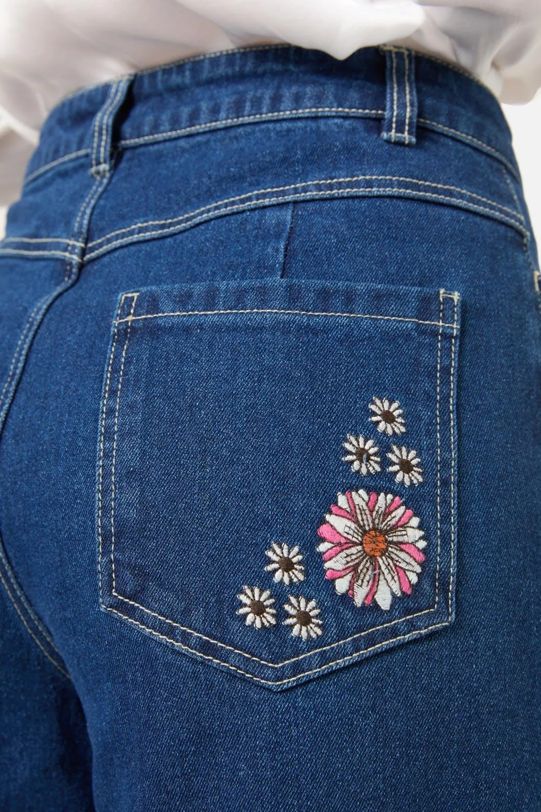 Viva Floral Embroidered Jean